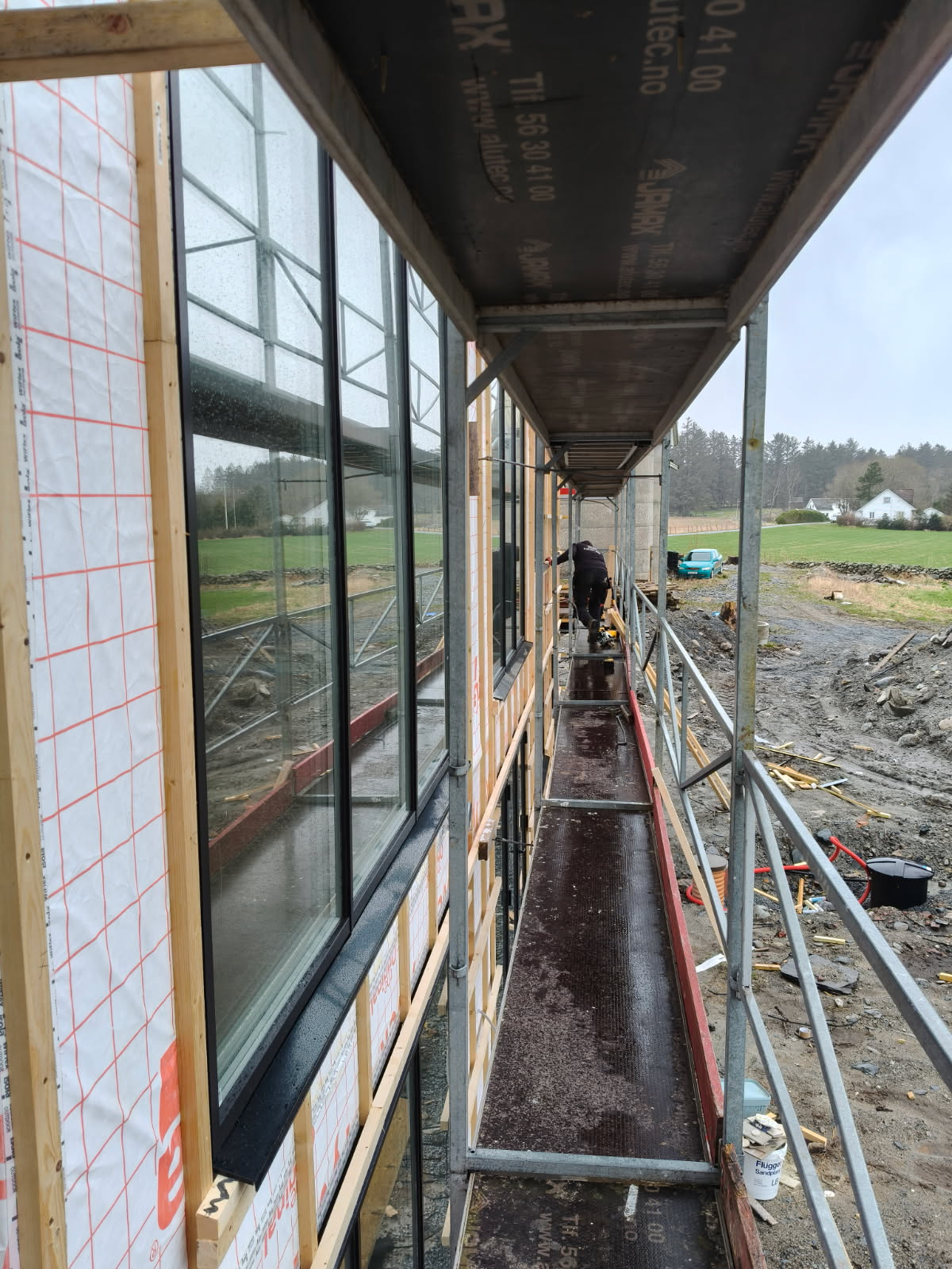 525f711d-8480-4273-bdc3-6e7c55e29c1b